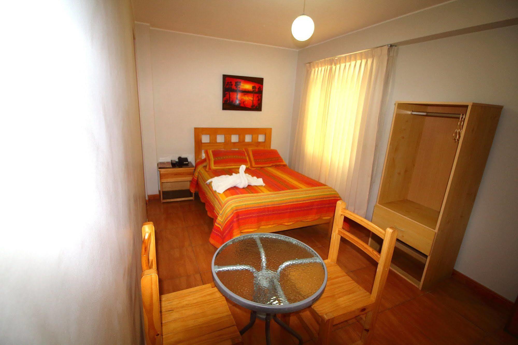 Takora Inn Tacna Bagian luar foto