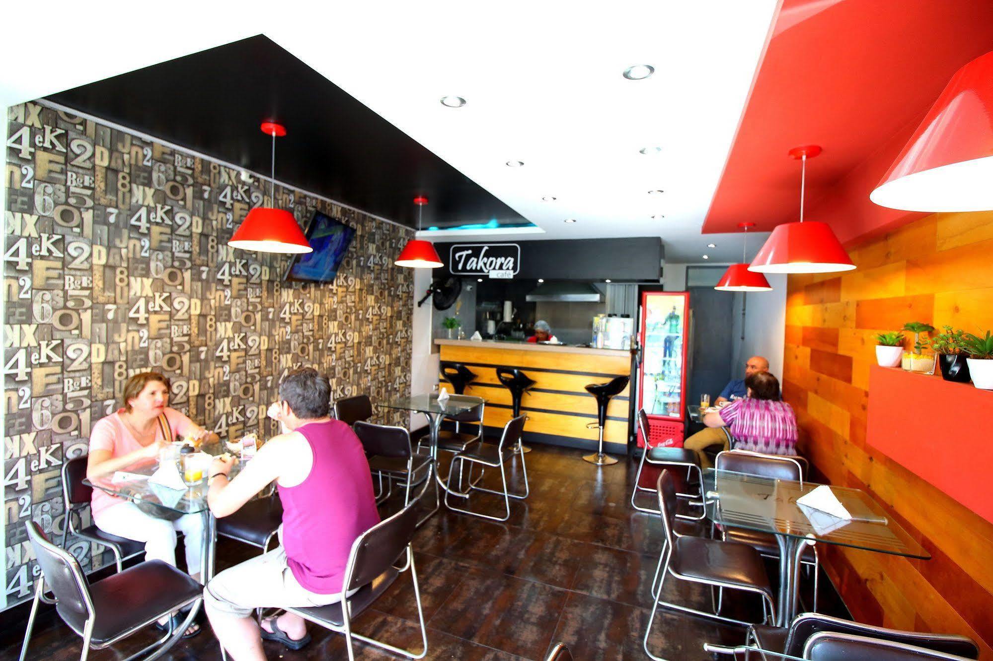 Takora Inn Tacna Bagian luar foto