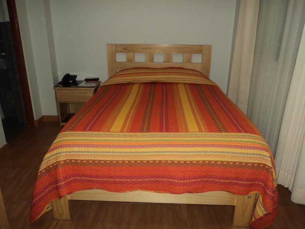 Takora Inn Tacna Bagian luar foto
